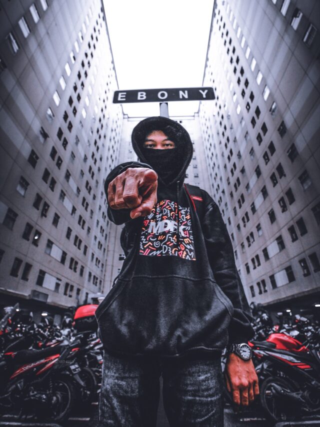 Attitude Shayari in Hindi - Attitude Quotes