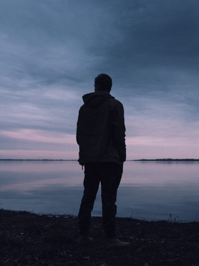 Dard Bhari Hindi Shayari | Poetry in Hindi