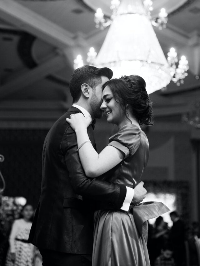 10 Romantic Creative Ideas to Your Girlfriend