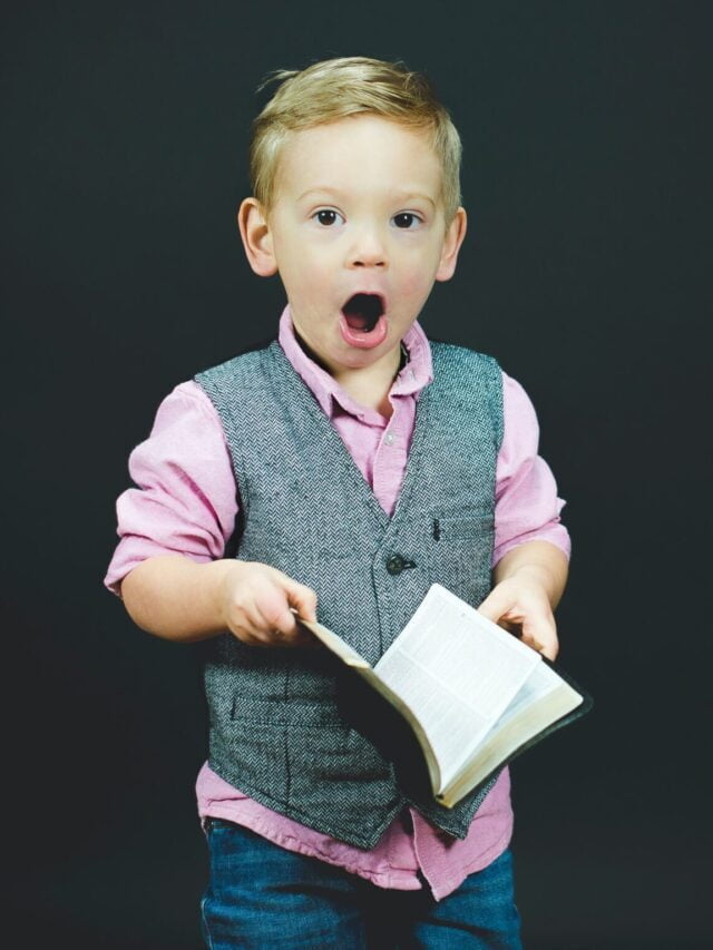 9 Signs of Intelligent Child by Evergreen Shayari