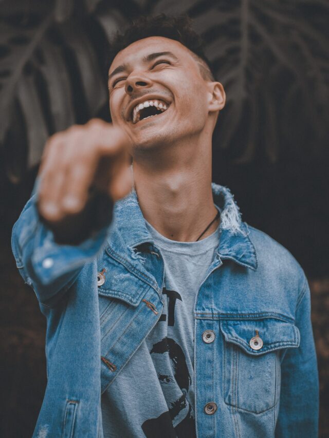 10 Happiness Quotes to Keep in your Mind