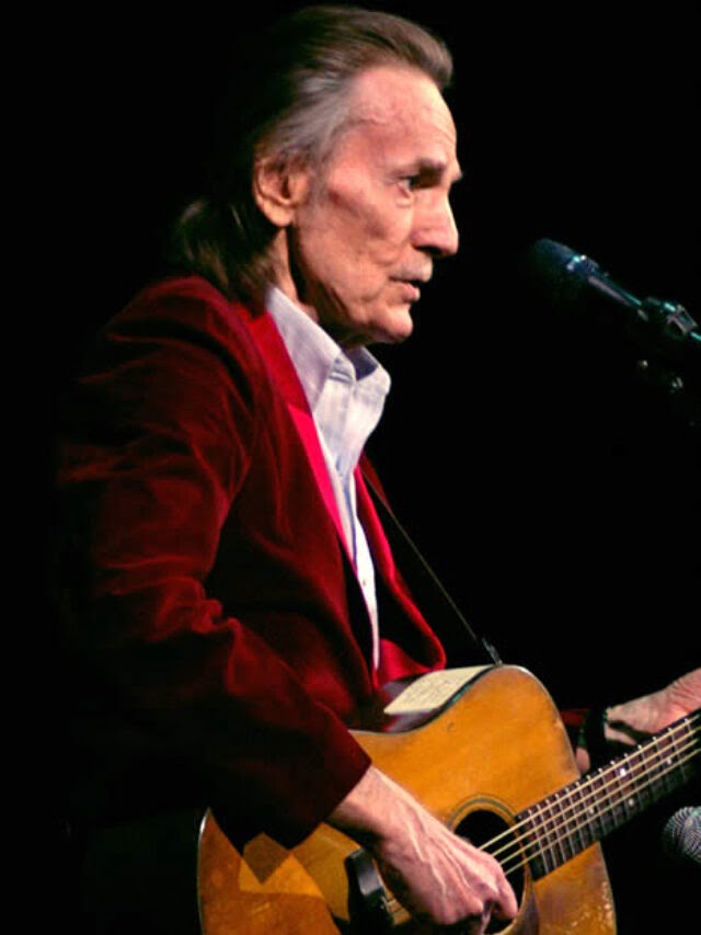Singer-Songwriter and Guitarist Gordon Lightfoot Quotes